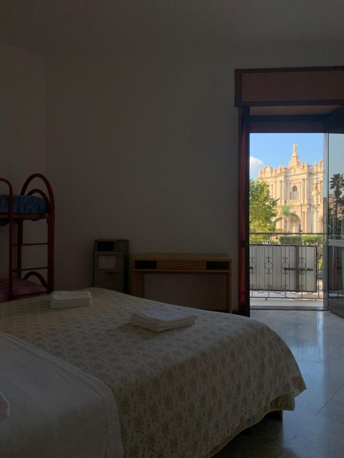 Hotel Apollo *